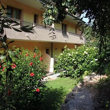فندق Cannamele 4*