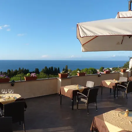 Cannamele Hotel 4*