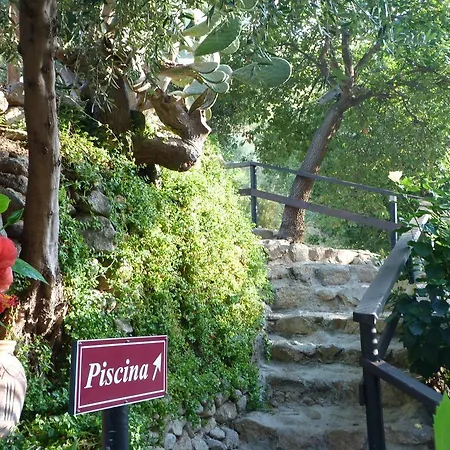 Cannamele Hotel 4*
